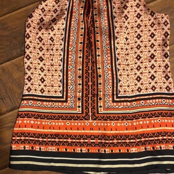 COPY - - - WHBM Top - Size Medium - Picture 9 of 12